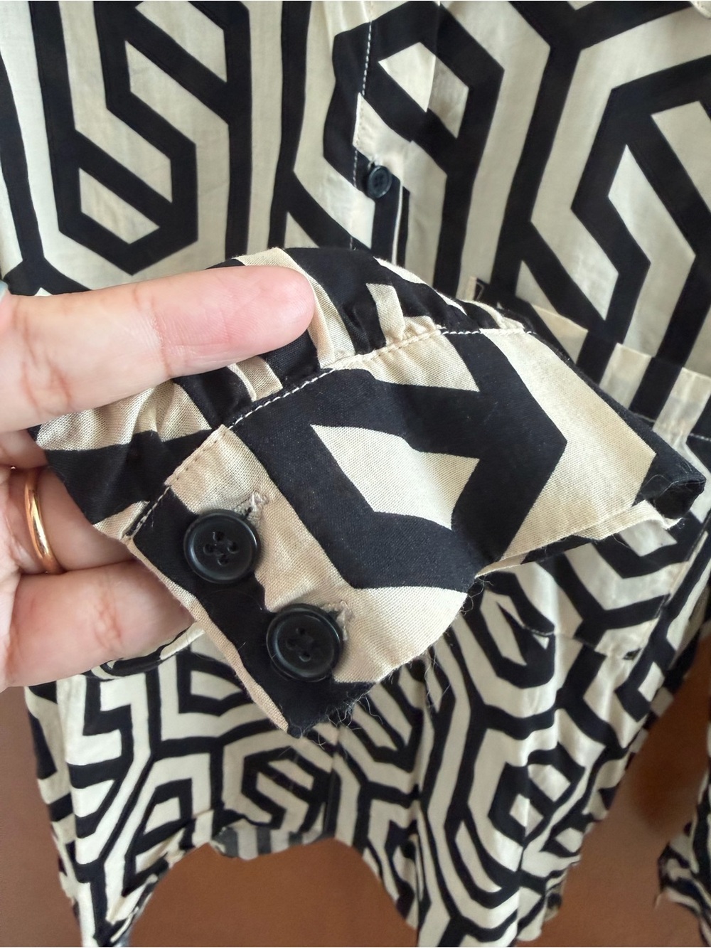Zara Black & Cream Geometric Button-Down Shirt - Picture 4 of 5